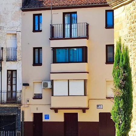 Apartamentos San Martin Plasencia Exterior foto