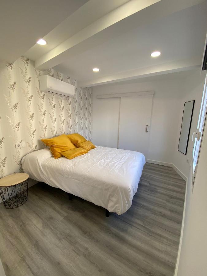 Apartamentos San Martin Plasencia Exterior foto